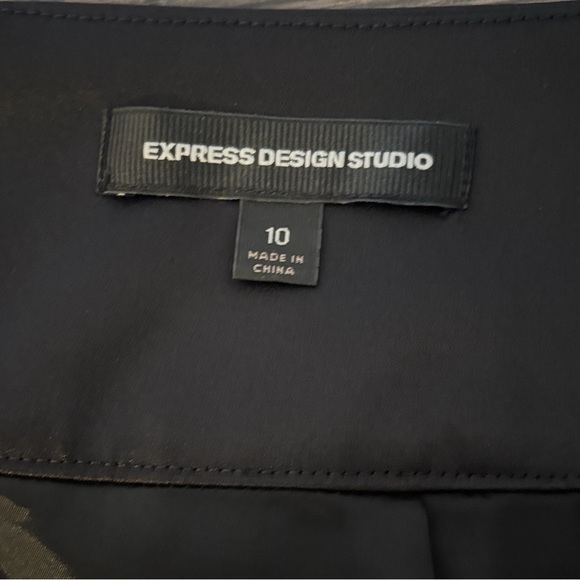 black skirt size 10 - Picture 4 of 5